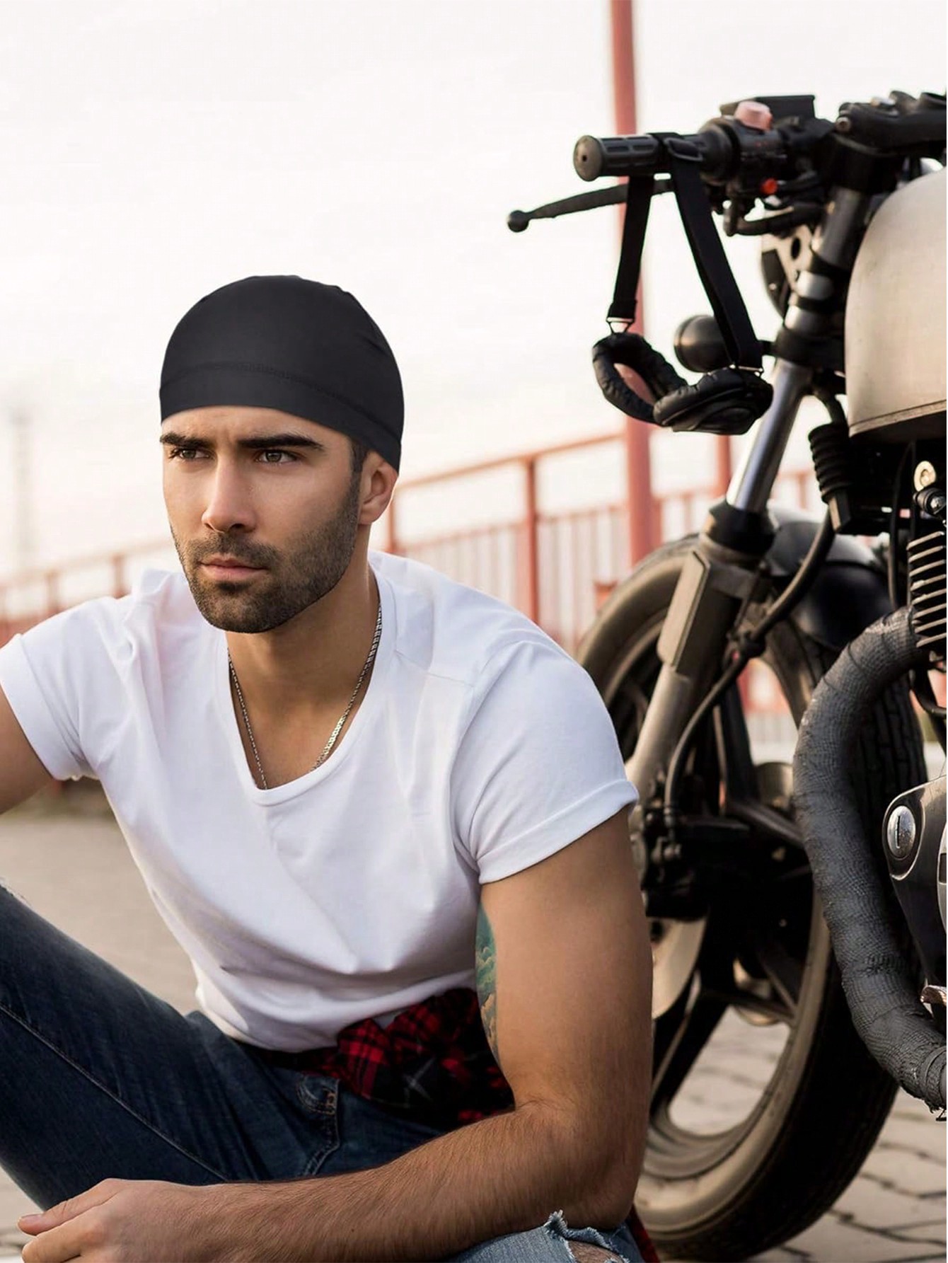 قبعة داخلية للخوذة ماصة للعرق، - مراجعة Skull Cap Helmet Liner وسعره