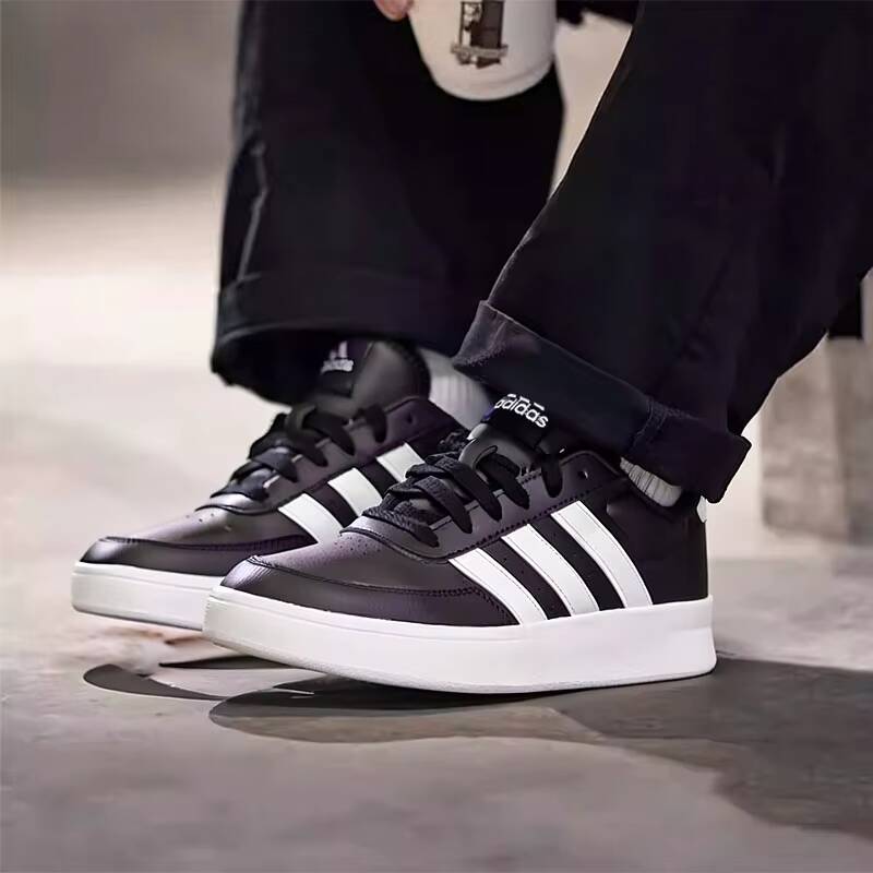 حذاء أديداس الجديد للرجال 2026 - مراجعة Adidas Shoes Samba وسعره